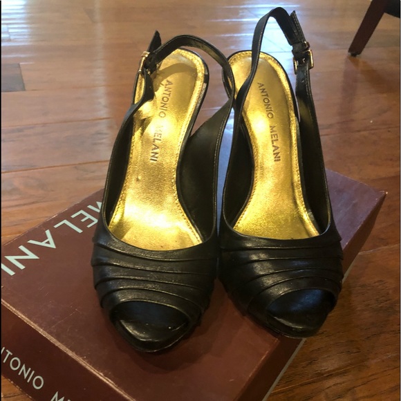 Women’s heels - Picture 1 of 5